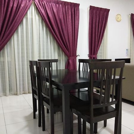 Masayu Putrajaya Homestay Extérieur photo